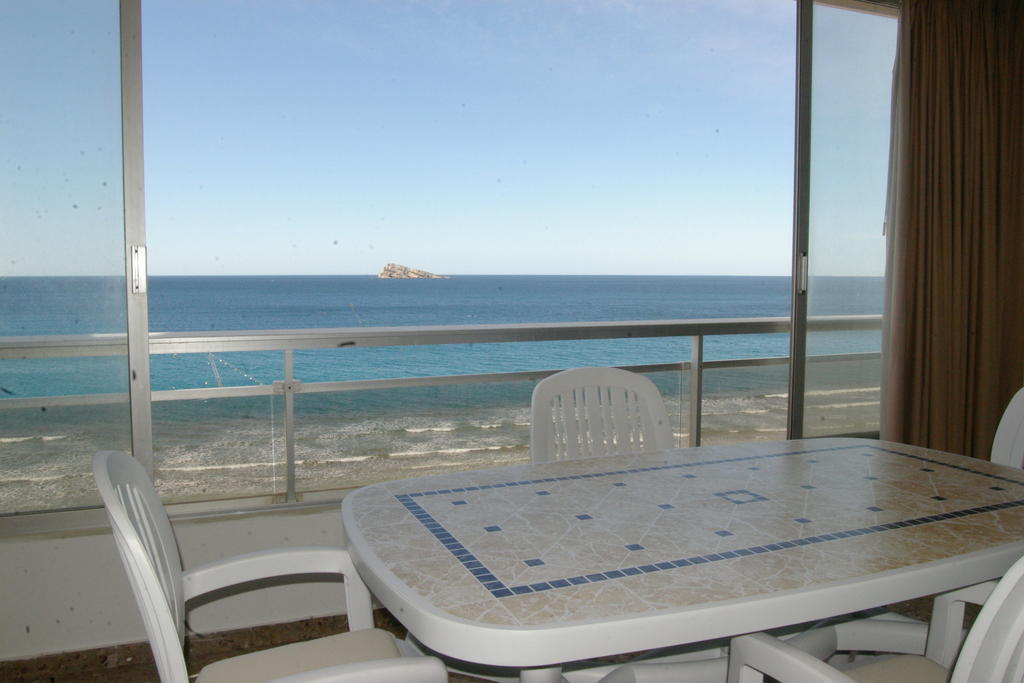 Apartamentos Carolina - Arca Rent Benidorm Quarto foto