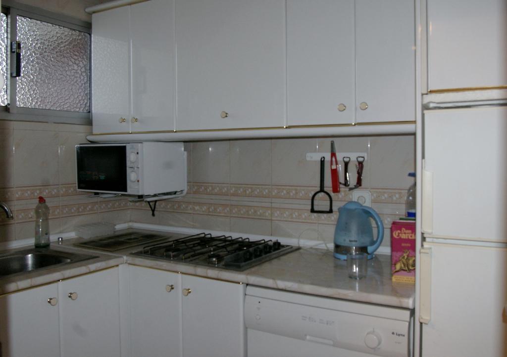 Apartamentos Carolina - Arca Rent Benidorm Quarto foto